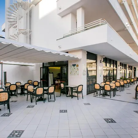 104 Andorra Close To The 美洲海滩